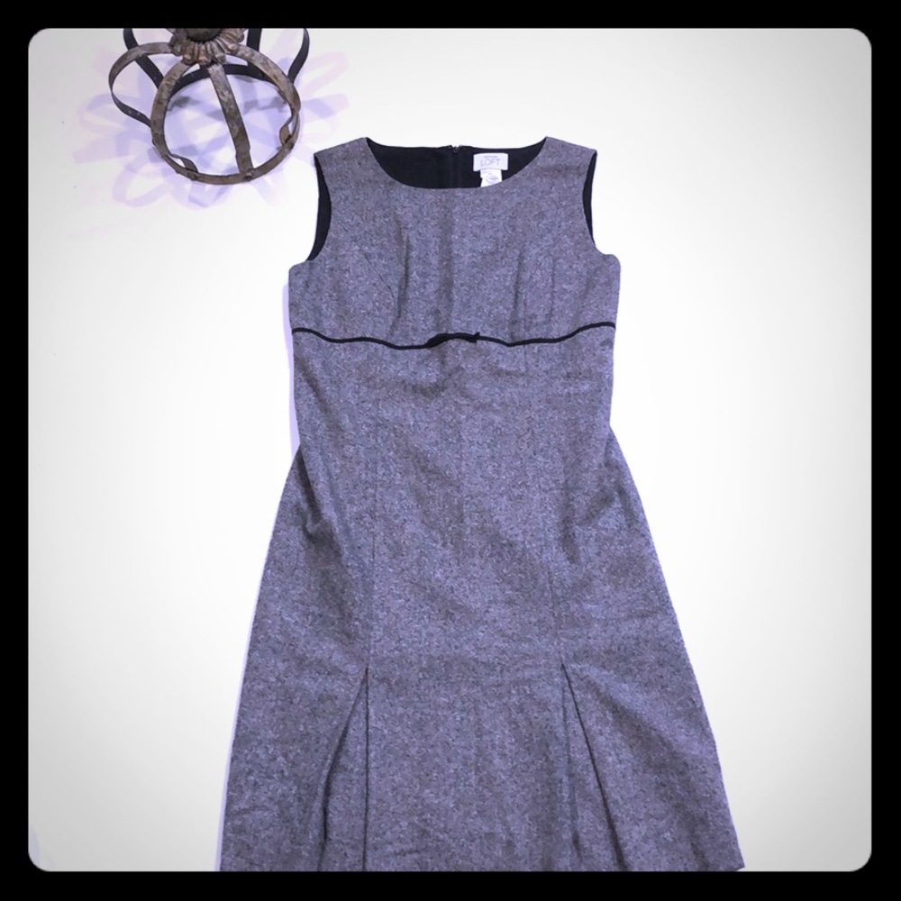 🚫SOLD🚫 LOFT Ann Taylor Sleeveless Dress 2